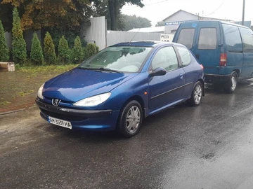 Авто Peugeot 206 1999 № 8234389