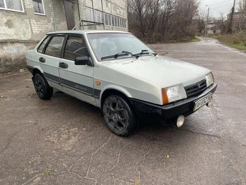 Авто ВАЗ 21099 2000 № 8234469