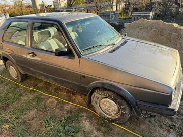Авто Volkswagen Golf 1989 № 8234470