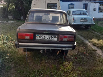 Авто ВАЗ 2105 1988 № 8234492