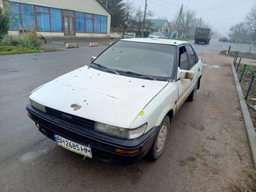 Авто Toyota Corolla 1989 № 8234533