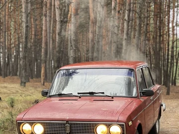 Авто ВАЗ 2103 1980 № 8234550