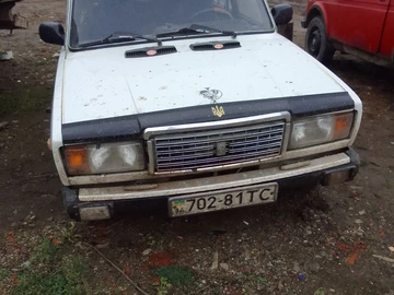 Авто ВАЗ 2107 1995 № 8234562