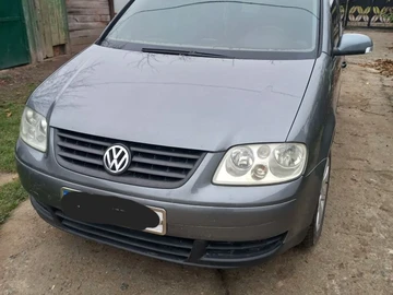 Авто Volkswagen Touran 2004 № 8234610