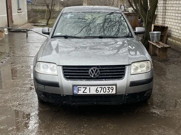 Авто Volkswagen Passat Sedan 2002 № 8234714