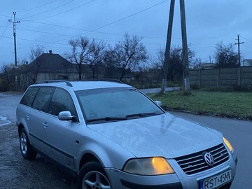 Авто Volkswagen Passat Variant 2004 № 8234893