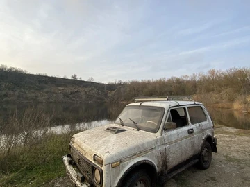 Авто ВАЗ 2121 1985 № 8234914