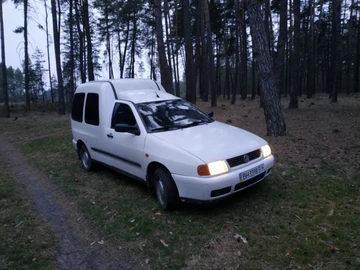 Авто Volkswagen Caddy 2001 № 8234934