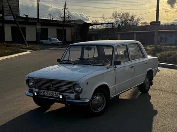 Авто ВАЗ 2101 1974 № 8234971