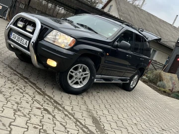 Авто Jeep Cherokee 2000 № 8235193