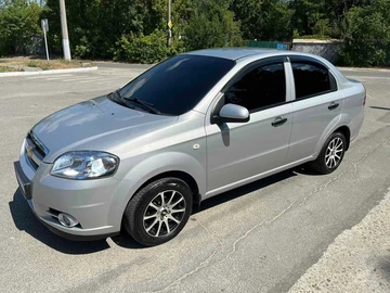 Авто Chevrolet Aveo 2007 № 8235197