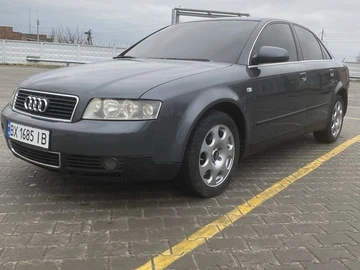 Авто Audi A4 2004 № 8235198