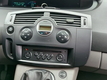 Авто Renault Scenic Ii 2005 № 8235208