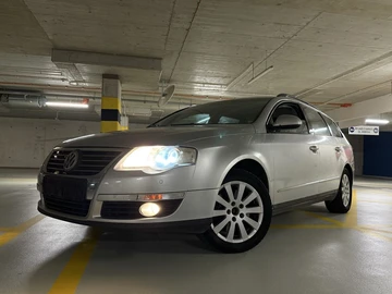 Авто Volkswagen Passat Variant 2006 № 8235228