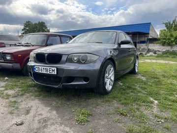 Авто BMW 1 Серия 2004 № 8235497