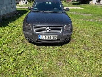 Авто Volkswagen Passat Sedan 2001 № 8235501
