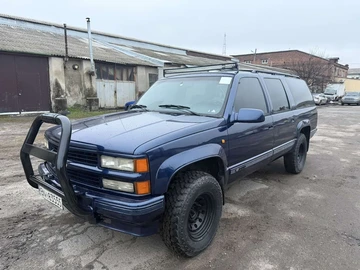 Авто Chevrolet Suburban 1998 № 8235504