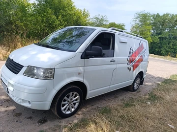 Авто Volkswagen Transporter 2004 № 8235516