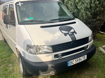 Авто Volkswagen Transporter 2002 № 8235525