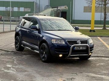 Авто Volkswagen Touareg 2004 № 8235526