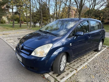 Авто Toyota Corolla Verso 2006 № 8235841