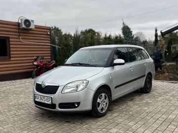 Авто Skoda Fabia 2009 № 8235855