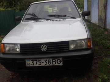Авто Volkswagen Polo 1991 № 8236119