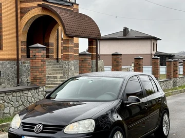 Авто Volkswagen Golf 2006 № 8236128