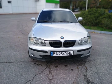 Авто BMW 1 Серия 2005 № 8236152