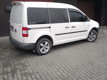 Авто Volkswagen Caddy 2006 № 8236224