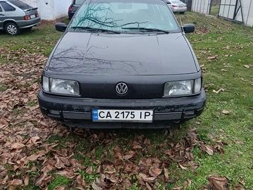 Авто Volkswagen Passat Variant 1989 № 8236242
