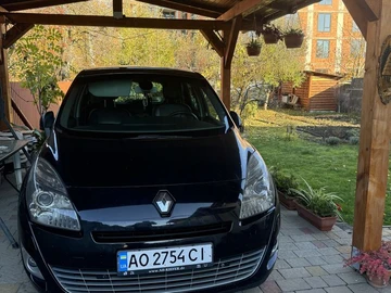 Авто Renault Grand Scenic 2010 № 8236358