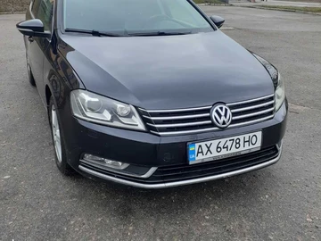 Авто Volkswagen Passat Variant 2011 № 8236360