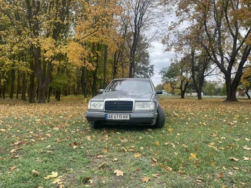 Авто Mercedes W124 1991 № 8236400