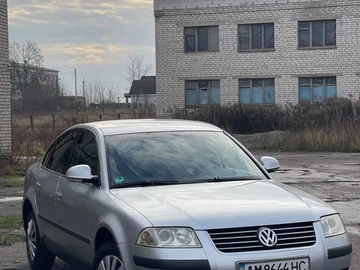 Авто Volkswagen Passat Sedan 2004 № 8236521