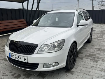 Авто Skoda Octavia 2011 № 8236564