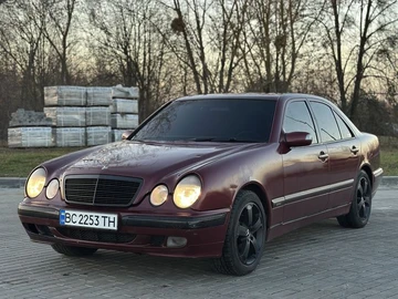 Авто Mercedes Mb 2001 № 8236584