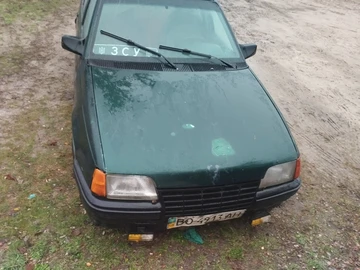 Авто Opel Kadett 1986 № 8236637