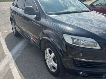 Авто Audi Q7 2009 № 8236673