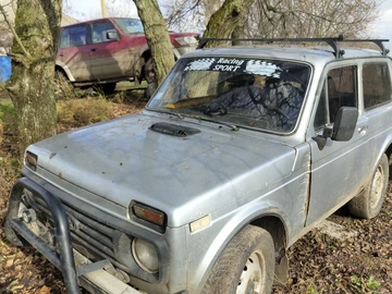 Авто ВАЗ 2107 1991 № 8236688