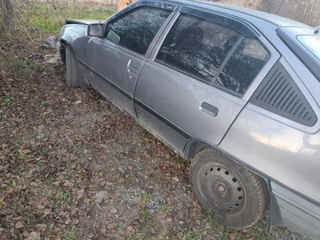 Авто Opel Kadett 1985 № 8236732