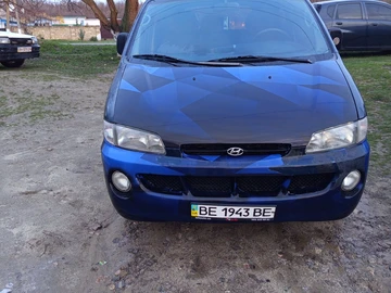 Авто Hyundai H200 1999 № 8236766