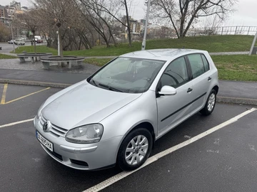 Авто Volkswagen Golf 2003 № 8236782
