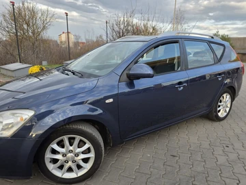 Авто KIA Cee X27 D 2008 № 8236787