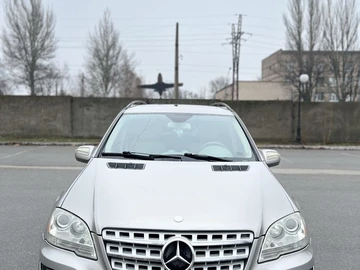 Авто Mercedes Ml Серия 2009 № 8236920