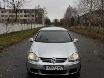 Авто Volkswagen Golf 2006 № 8236930