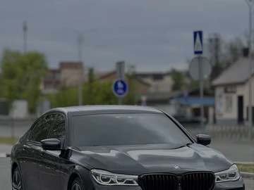 Авто BMW 7 Серия 2016 № 8236935