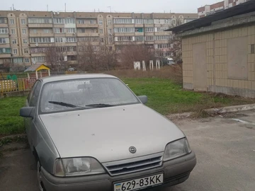 Авто Opel Omega 1988 № 8236965