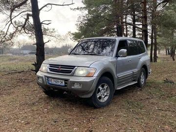 Авто Mitsubishi Pajero 2000 № 8237071