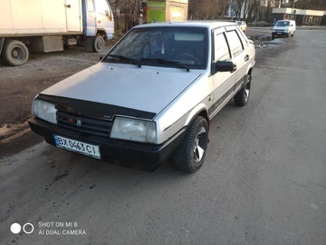 Авто ВАЗ 21099 2002 № 8237092